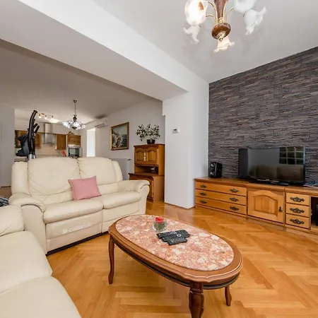 Apartman Davorka Kampor